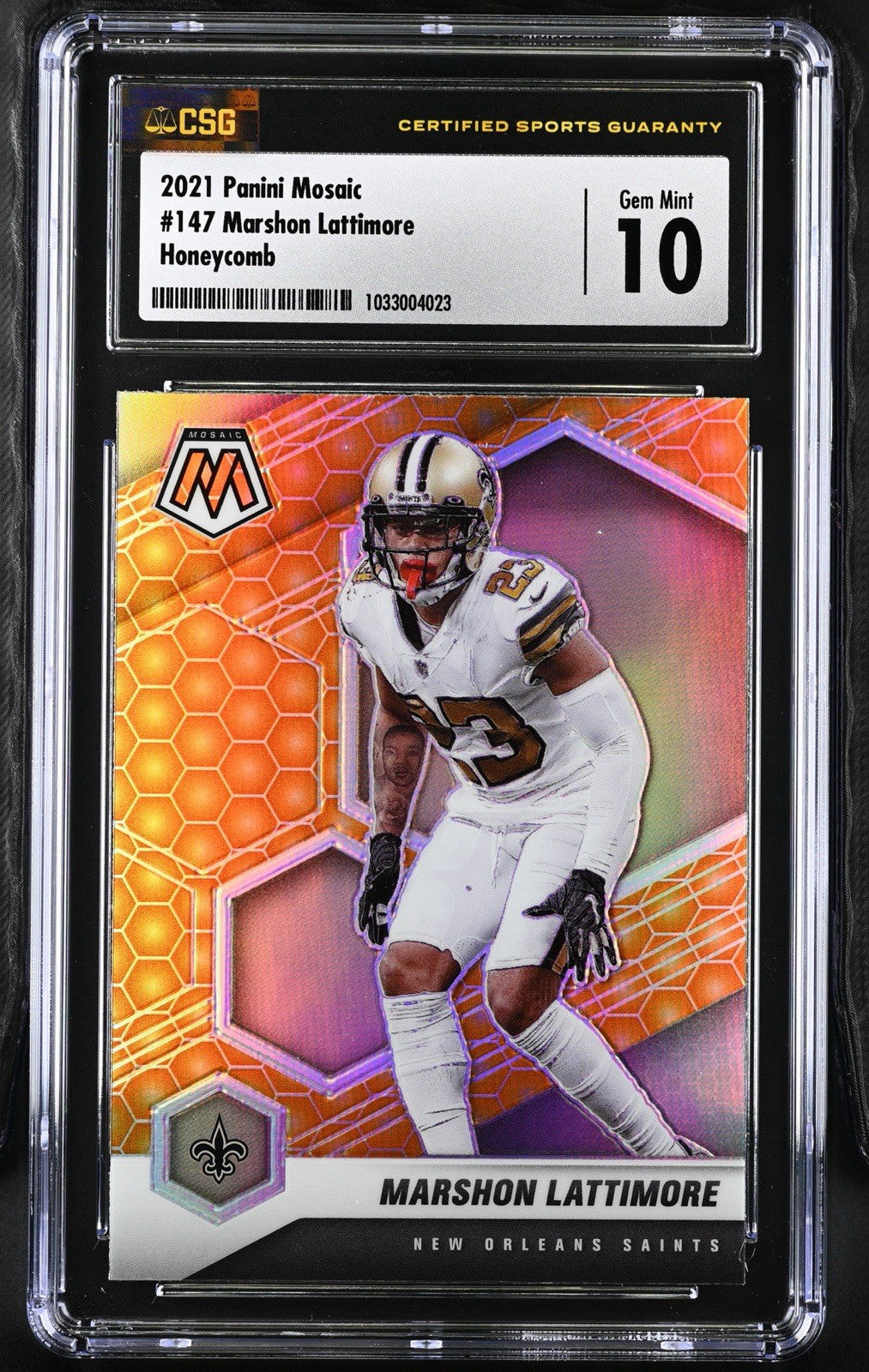 ‼️2021 Panini Mosaic #147 Marshon Lattimore Honeycomb Prizm~GRADE 10~POP 1💨