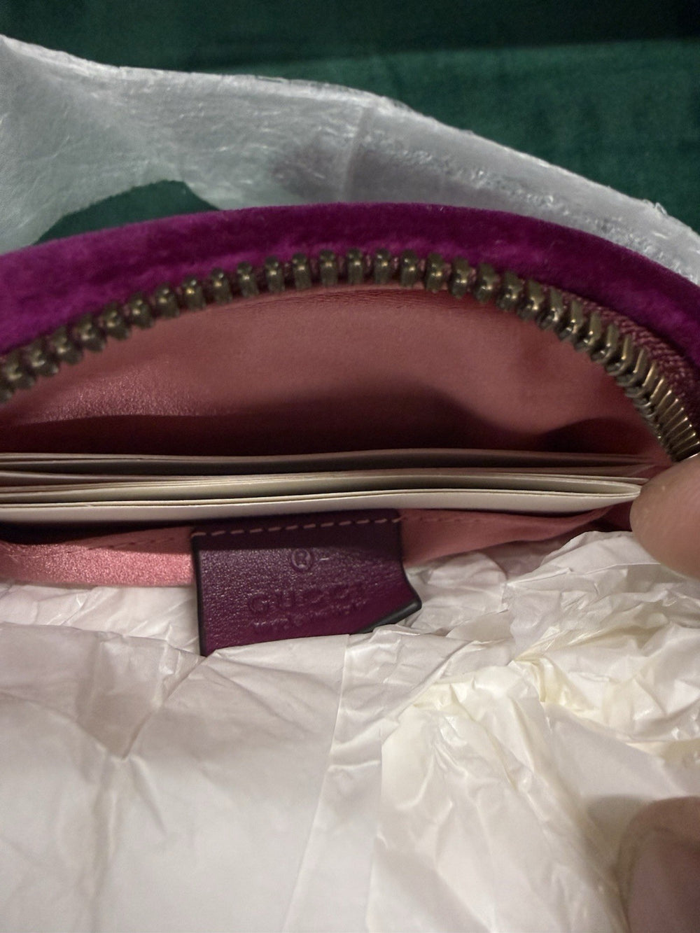 ⚠️ NEW RARE W/ TAGS~Gucci Marmont Belt Belt Bag Velvet Fuscia RETAIL IS $980💨