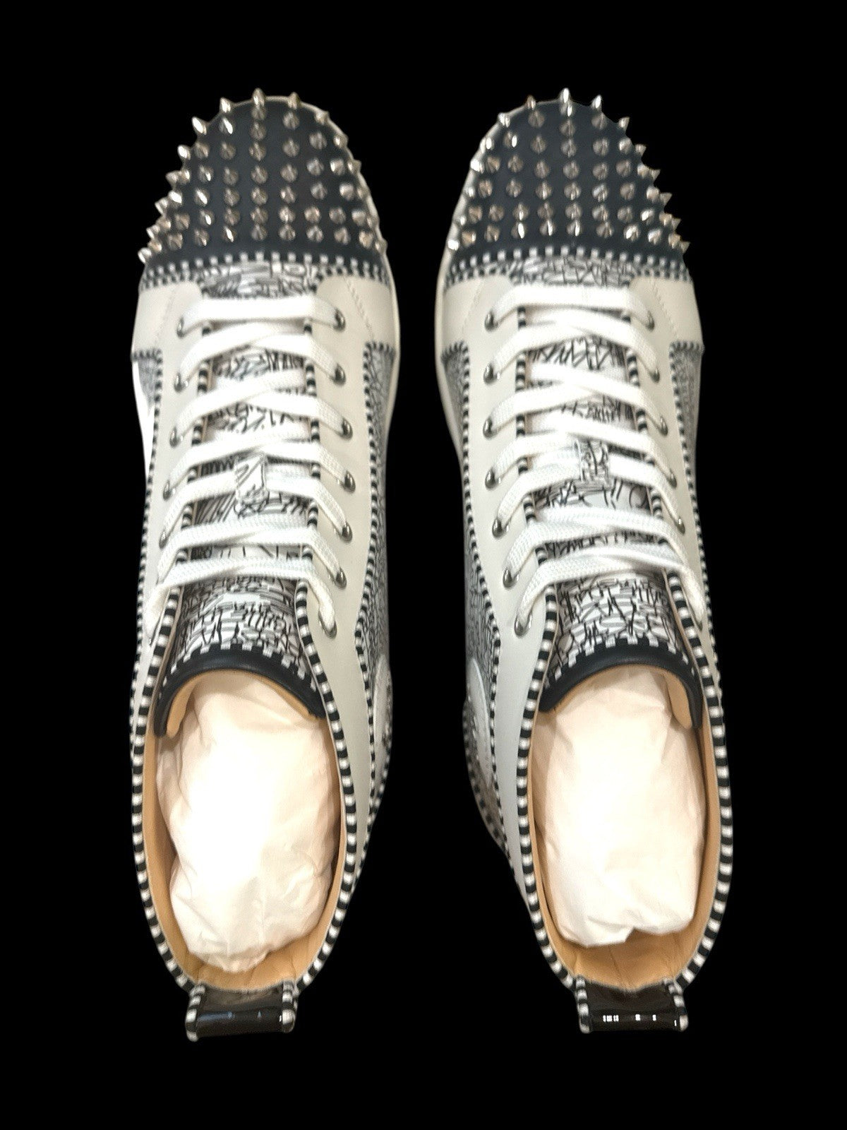 🚨CHRISTIAN LOUBOUTIN~LOU SPIKES ORLATO FLAT HIGH TOP RARE BLACK & WHITE SZ 47💨