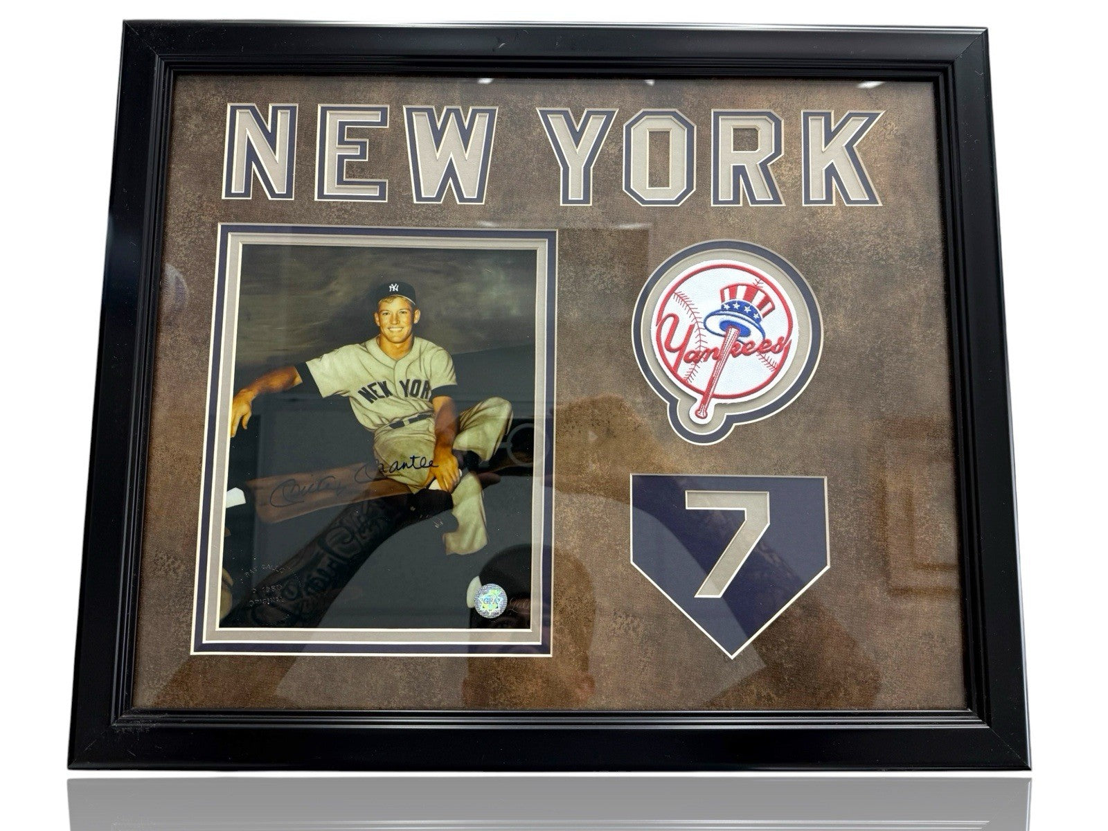 ⚠️Mickey Mantle Signed Photo, 22 X 18" Oversized~Custom NY Yankees Frame GFA COA